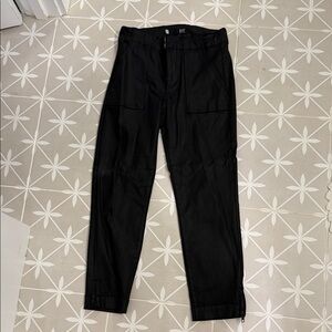 Kut from the Kloth Black Cropped Pants